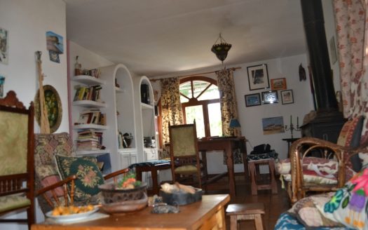 Venta de Casa Rural con parcela en Boca de los Frailes