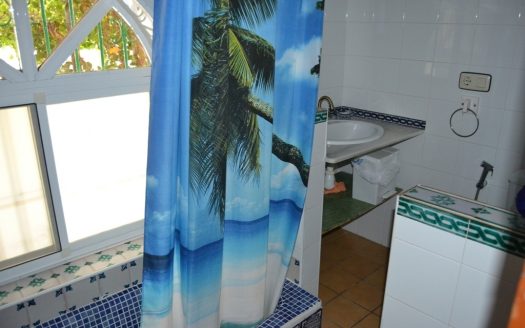 Venta de Casa Rural con parcela en Boca de los Frailes