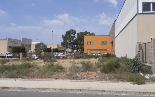Venta de Nave en Almería