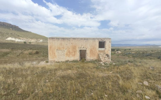 Venta de Finca Rústica en Fernán Pérez