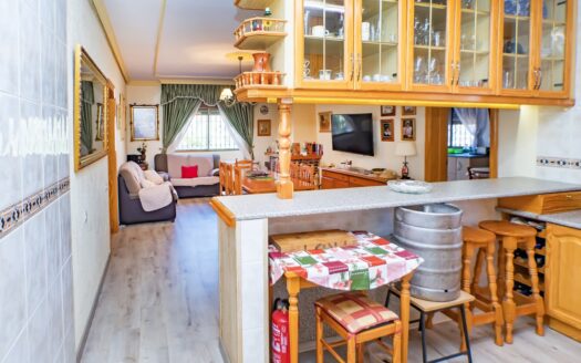 Venta de Casa de Planta Baja con Parcela en Pechina