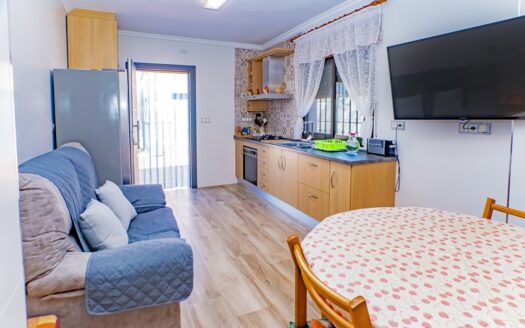 Venta de Casa de Planta Baja con Parcela en Pechina