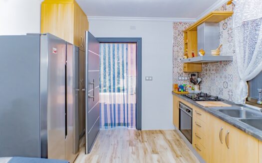 Venta de Casa de Planta Baja con Parcela en Pechina