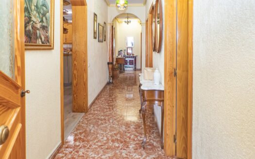 Venta de Casa de Planta Baja con Parcela en Pechina