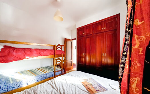 Venta de casa adosada en Sierra Norte de Sevilla.