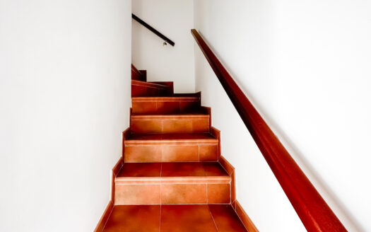 Venta de casa adosada en Sierra Norte de Sevilla.