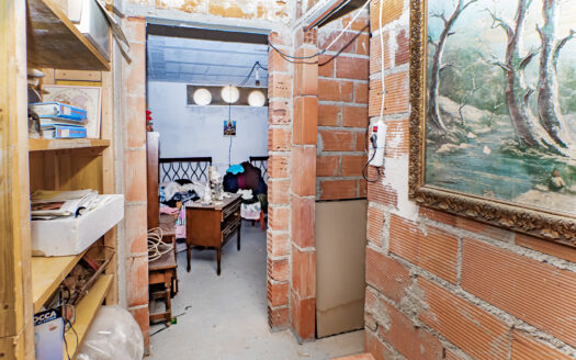 Venta de Casa Con Parcela en Torre del Campo.