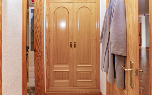 Venta de Casa Con Parcela en Torre del Campo.