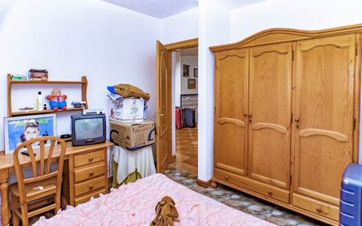 Venta de Casa Con Parcela en Torre del Campo.