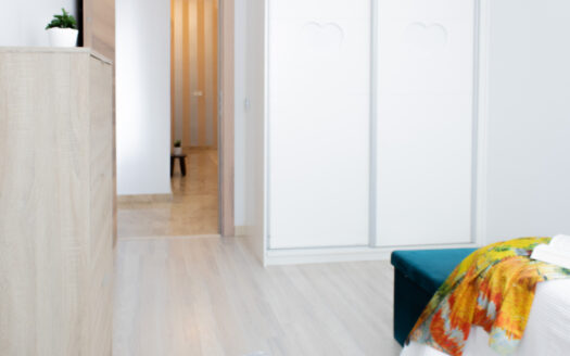 Venta de Dúplex con Garaje y Solarium en Sector Exclusivo de Almería